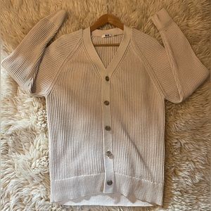 Uniqlo U v-neck long sleeve cardigan